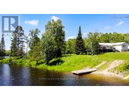 3 MAGNET ROAD, Magnetawan, Ontario