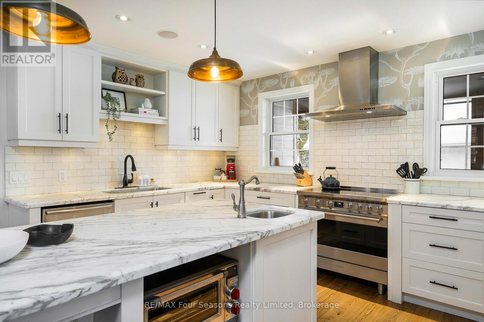 141 Aspen Way, Blue Mountains, Ontario  L9Y 0S7 - Photo 18 - X12898960