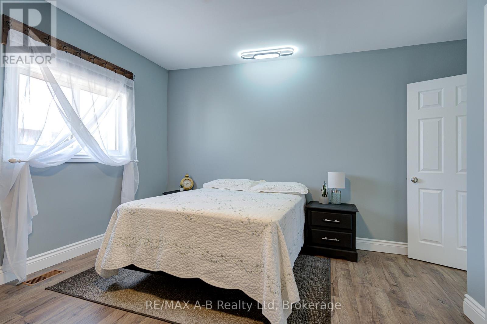 3963 Road 111, Perth East, Ontario  N5A 6S5 - Photo 19 - X12898968