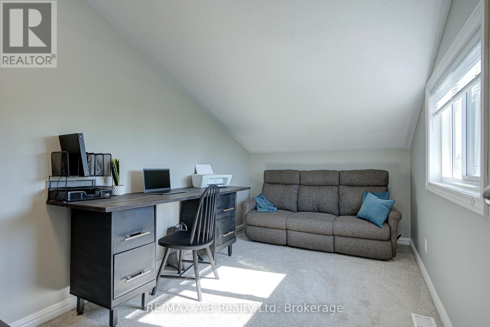 3963 Road 111, Perth East, Ontario  N5A 6S5 - Photo 31 - X12898968