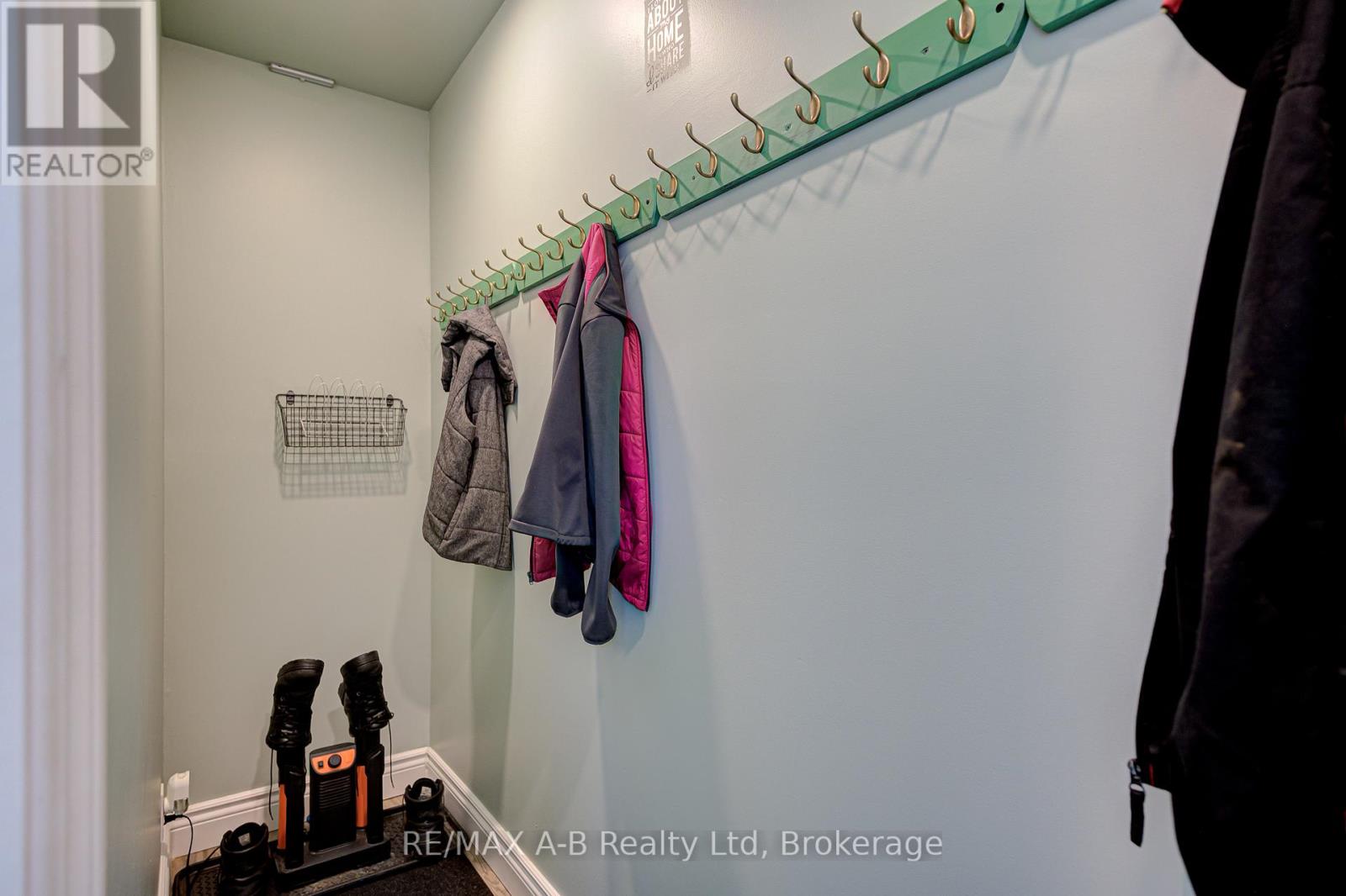 3963 Road 111, Perth East, Ontario  N5A 6S5 - Photo 6 - X12898968