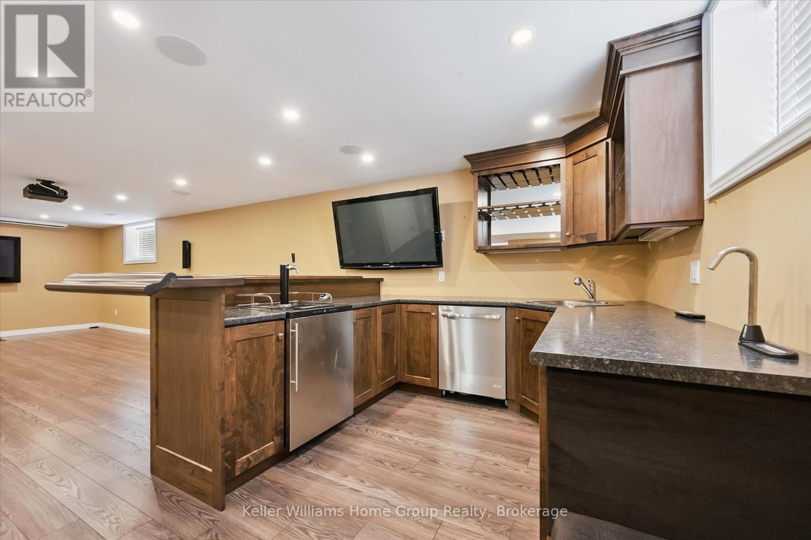 616 Black Street, Centre Wellington, Ontario  N1M 0A3 - Photo 35 - X12899132