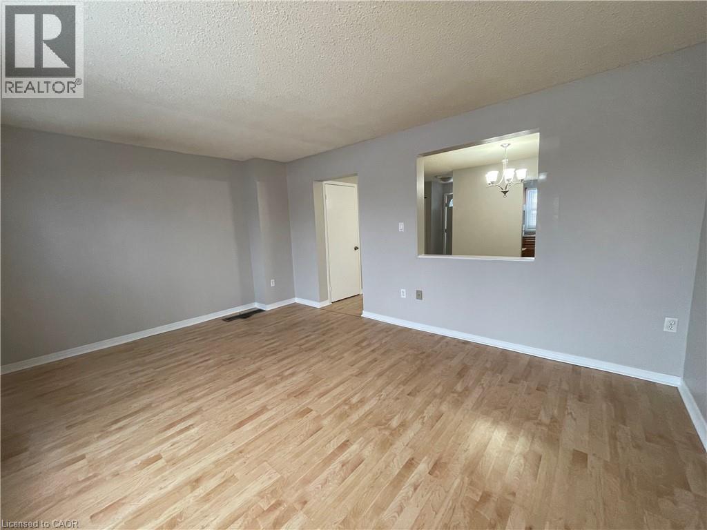 10 Angus Road Unit# 3, Hamilton, Ontario  L8K 6K3 - Photo 7 - 40813455