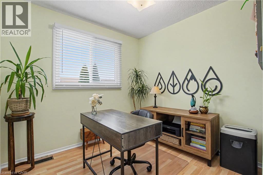 21 Greystone Crescent, St. Catharines, Ontario  L2N 6P1 - Photo 20 - 40808768