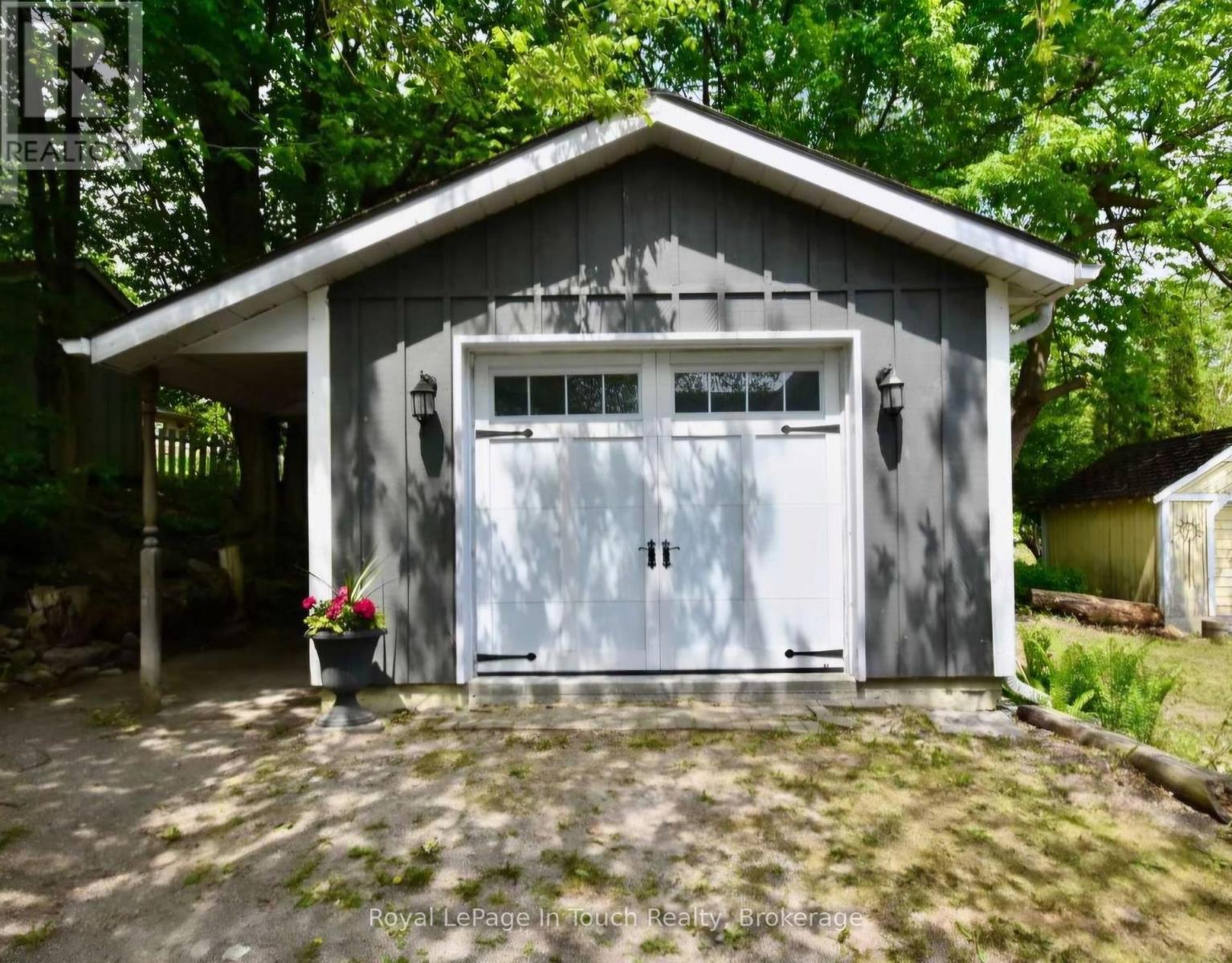 444 Hayes Street, Tay, Ontario  L0K 1R0 - Photo 43 - S12899880