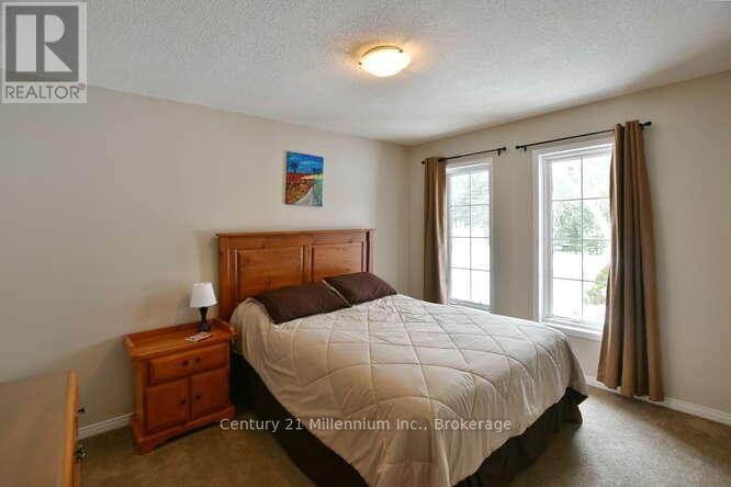 1 Downer Crescent, Wasaga Beach, Ontario  L9Z 1B9 - Photo 20 - S12899892