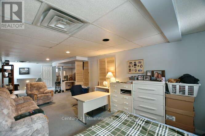 1 Downer Crescent, Wasaga Beach, Ontario  L9Z 1B9 - Photo 26 - S12899892