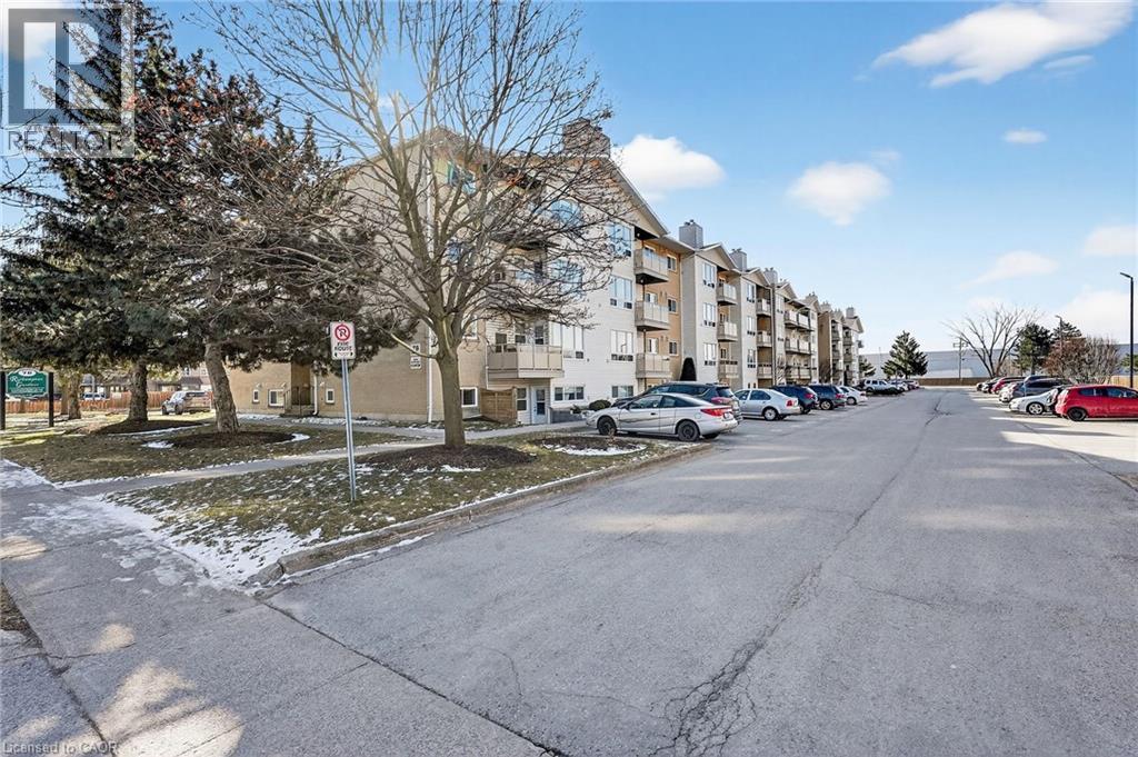 78 Roehampton Avenue Unit# 416, St. Catharines, Ontario  L2M 7W9 - Photo 27 - 40813534