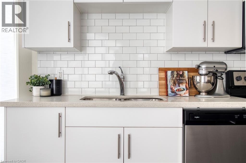 690 King Street W Unit# 101, Kitchener, Ontario  N2H 5L8 - Photo 20 - 40813487