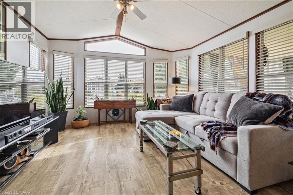 4449 Milburough Line Unit# 13 Spruce, Burlington, Ontario  L7P 0C5 - Photo 13 - 40813456