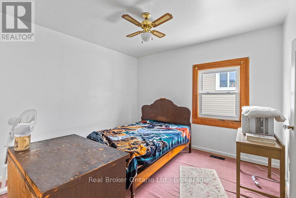 626 13th Avenue, Hanover, Ontario  N4N 2X1 - Photo 19 - X12900814