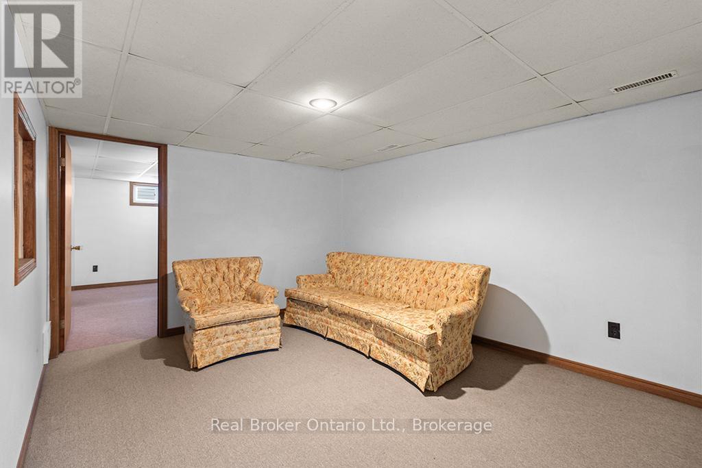 626 13th Avenue, Hanover, Ontario  N4N 2X1 - Photo 29 - X12900814