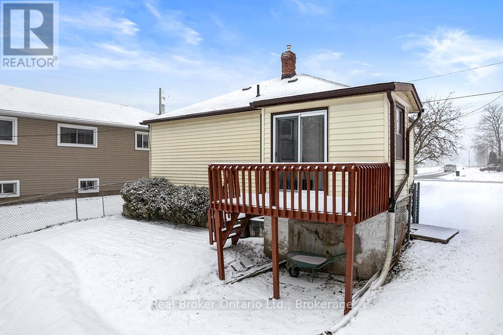 626 13th Avenue, Hanover, Ontario  N4N 2X1 - Photo 39 - X12900814