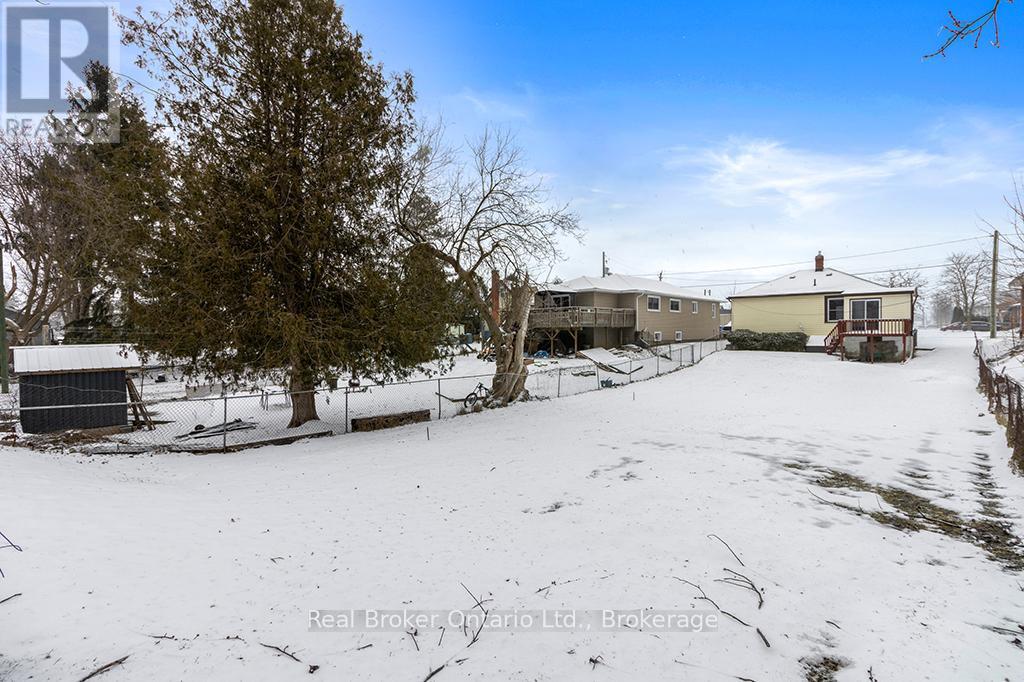 626 13th Avenue, Hanover, Ontario  N4N 2X1 - Photo 46 - X12900814