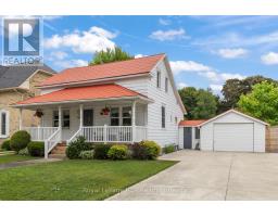 40 GROSVENOR STREET S, Saugeen Shores, Ontario