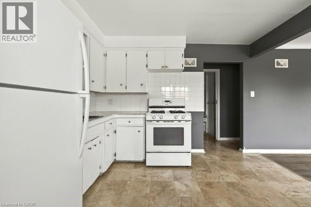 66 Queen Street S Unit# Back Unit, Thorold, Ontario  L2V 3N5 - Photo 5 - 40813614