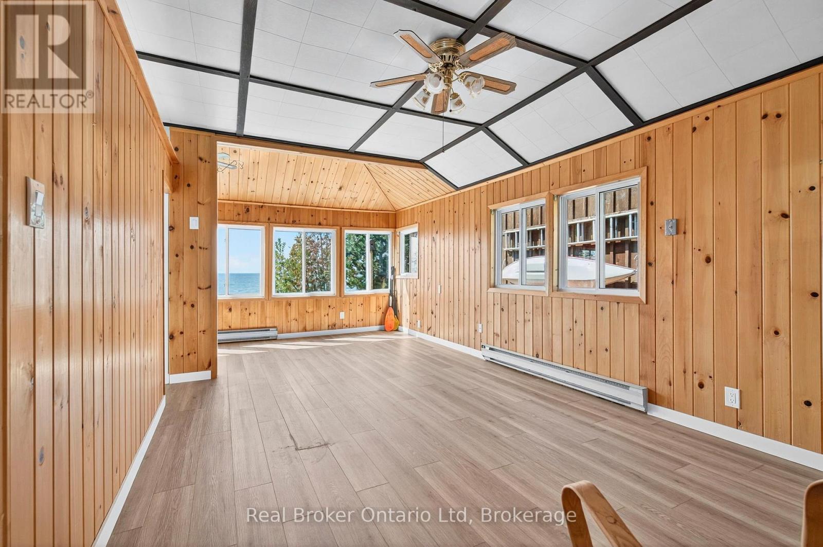 1948 Tiny Beaches Road S, Tiny, Ontario  L0L 1P1 - Photo 36 - S12901472