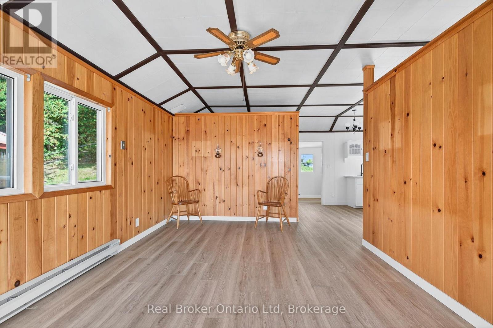 1948 Tiny Beaches Road S, Tiny, Ontario  L0L 1P1 - Photo 37 - S12901472