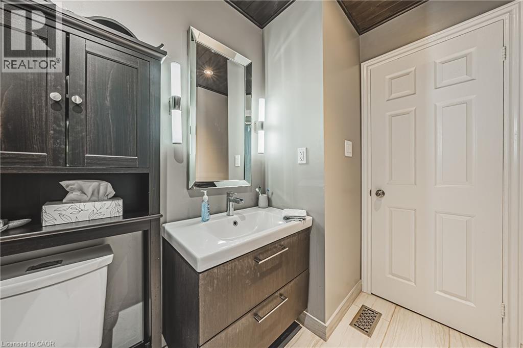 266 Limeridge Road E Unit# 3, Hamilton, Ontario  L9A 2S7 - Photo 23 - 40813097