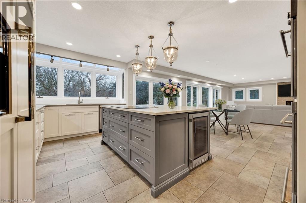 587 Manorwood Court, Waterloo, Ontario  N2K 3L7 - Photo 10 - 40811479