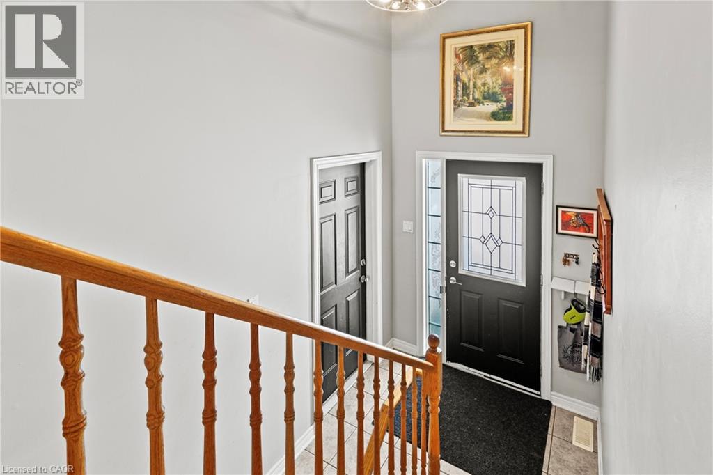 7852 Charnwood Avenue, Niagara Falls, Ontario  L2H 3E2 - Photo 7 - 40813670