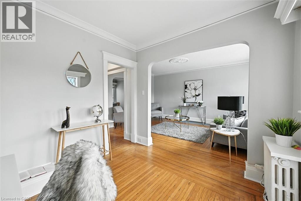 1047 Main Street E, Hamilton, Ontario  L8M 1N5 - Photo 23 - 40812609