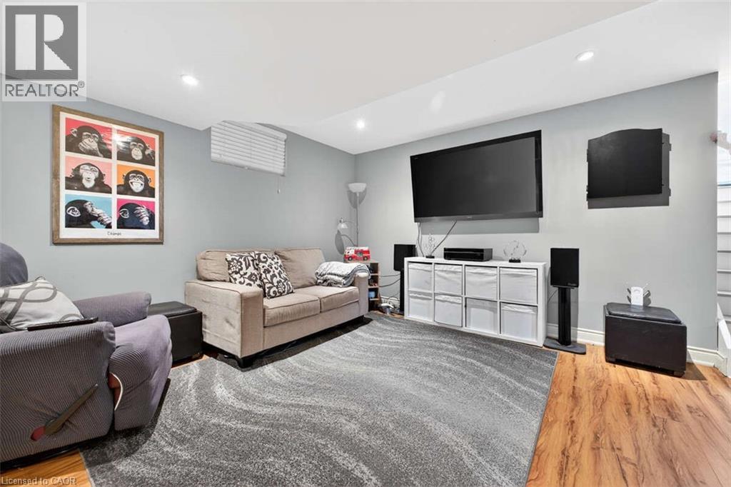 4 Peter Street, Hamilton, Ontario  L8B 0Z4 - Photo 33 - 40813682