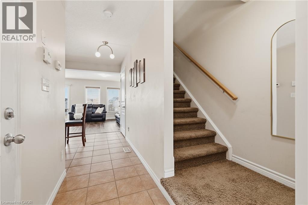 130 Simmonds Drive, Guelph, Ontario  N1E 7L8 - Photo 5 - 40812884