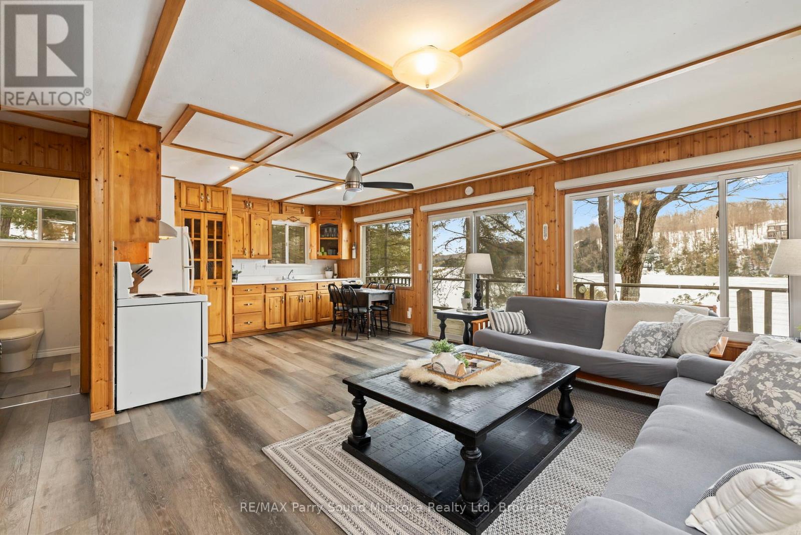 4 Post Lane, Seguin, Ontario  P2A 2W8 - Photo 6 - X12902342