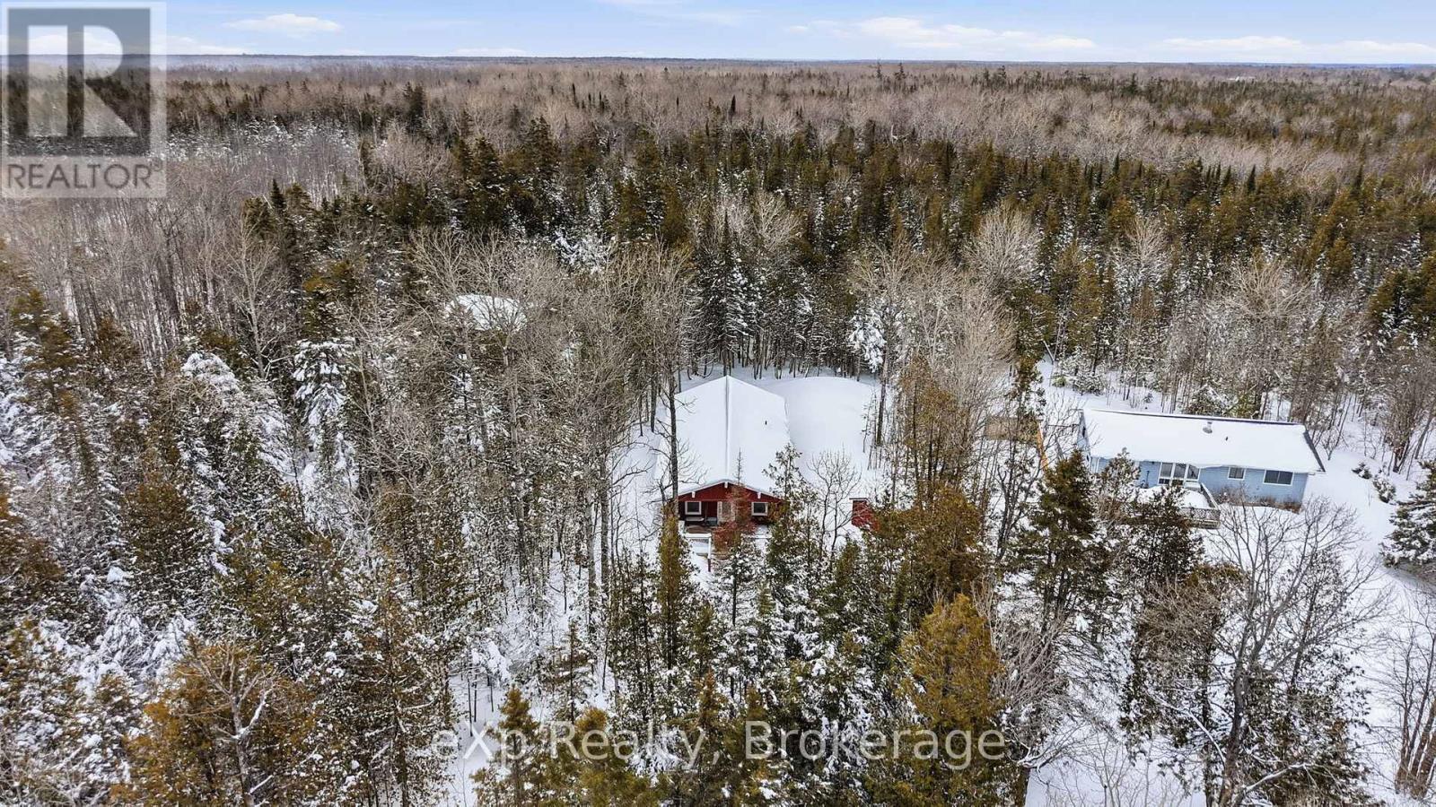 38 Miller Lake Road, Northern Bruce Peninsula, Ontario  N0H 1Z0 - Photo 5 - X12902374