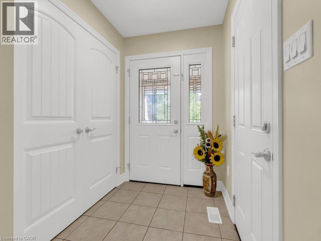 269 Goodwin Drive, Guelph, Ontario  N1L 0K1 - Photo 6 - 40813711