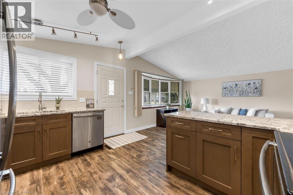 77 Lawfield Drive, Hamilton, Ontario  L8V 4C6 - Photo 3 - 40812956