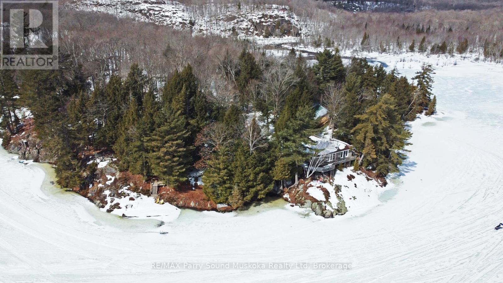 24a Rocco's Lane, Seguin, Ontario  P2A 2W8 - Photo 49 - X12902800