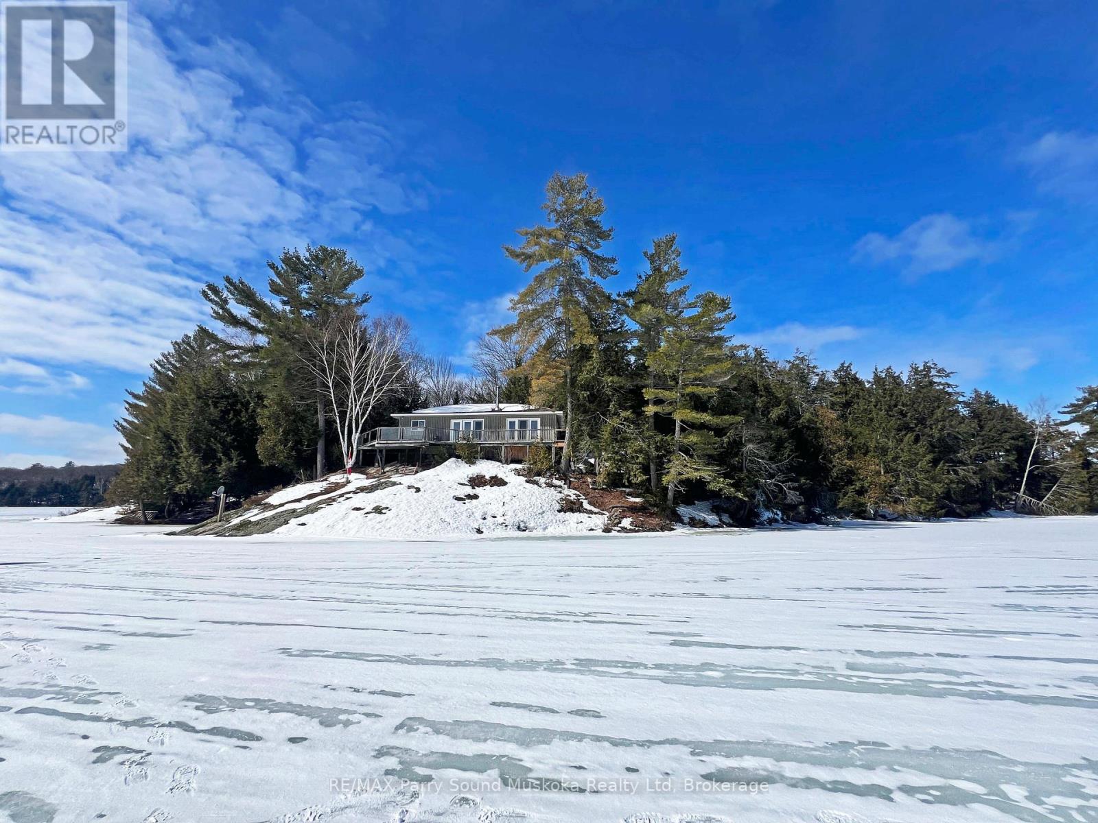 24a Rocco's Lane, Seguin, Ontario  P2A 2W8 - Photo 6 - X12902800