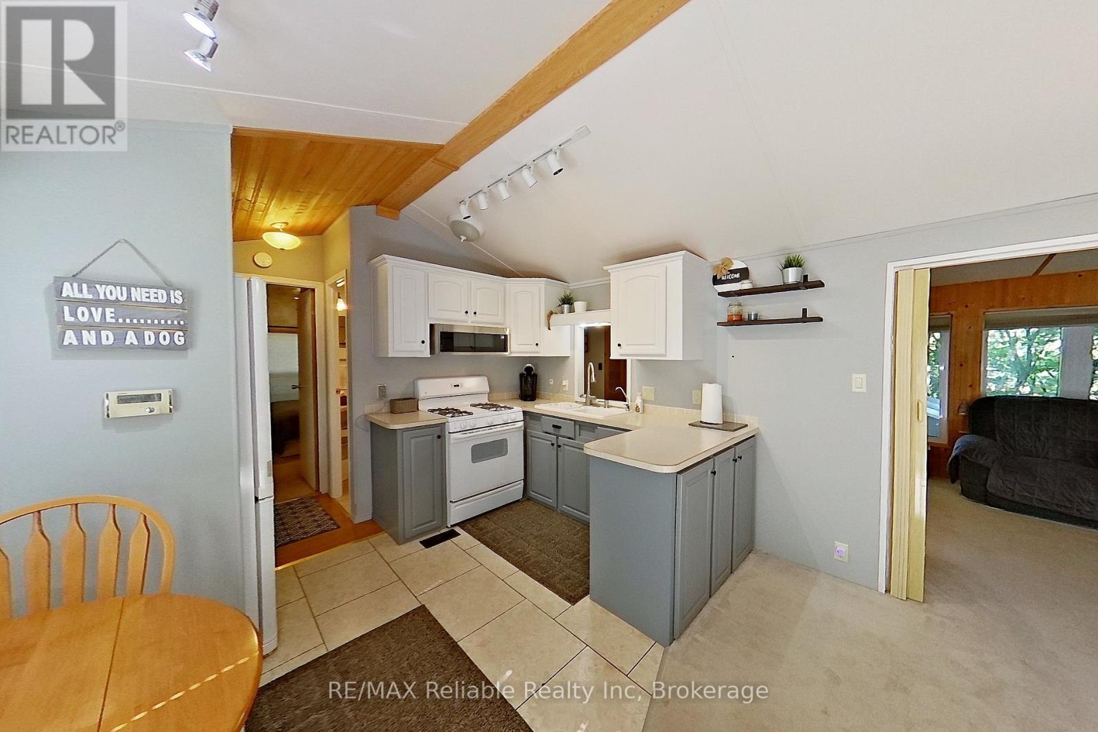 19 - 76735 Wildwood Line, Bluewater, Ontario  N0M 1G0 - Photo 13 - X12903184