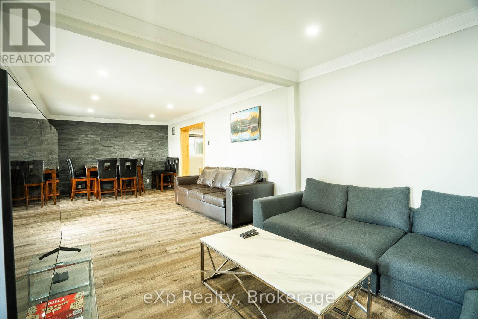 170 Francis Drive, Georgian Bluffs, Ontario  N0H 2K0 - Photo 23 - X12903240