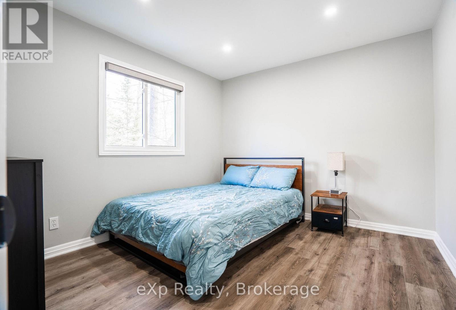 170 Francis Drive, Georgian Bluffs, Ontario  N0H 2K0 - Photo 29 - X12903240