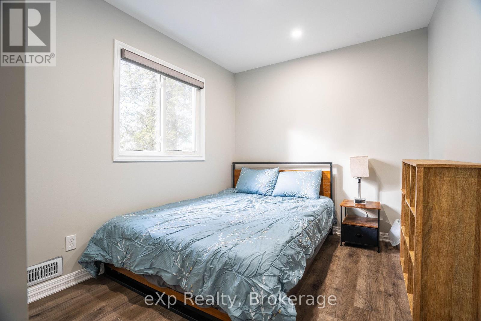 170 Francis Drive, Georgian Bluffs, Ontario  N0H 2K0 - Photo 31 - X12903240