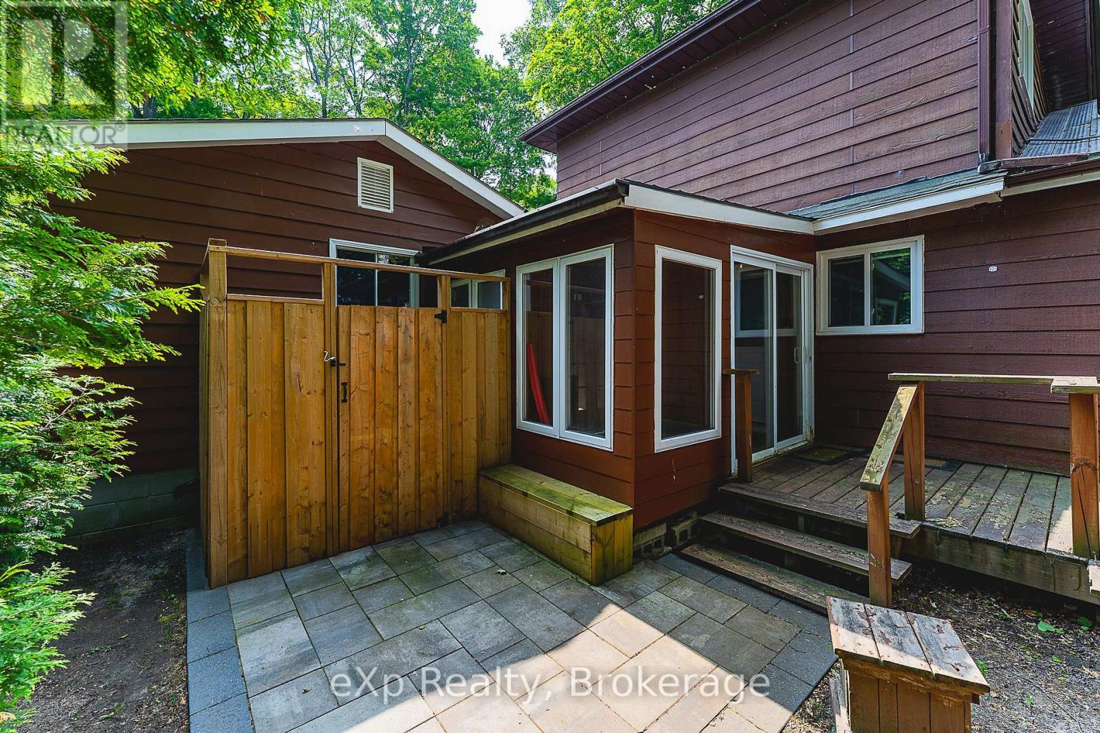 170 Francis Drive, Georgian Bluffs, Ontario  N0H 2K0 - Photo 34 - X12903240