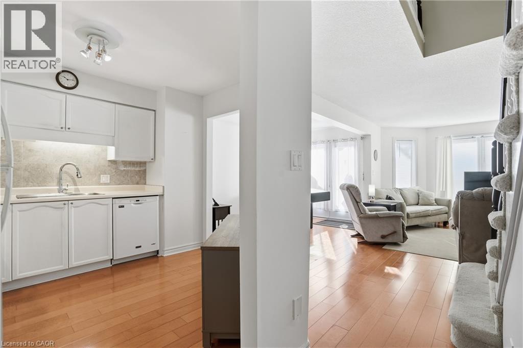 53 Myrtle Avenue, St. Catharines, Ontario  L2M 5W2 - Photo 6 - 40813763