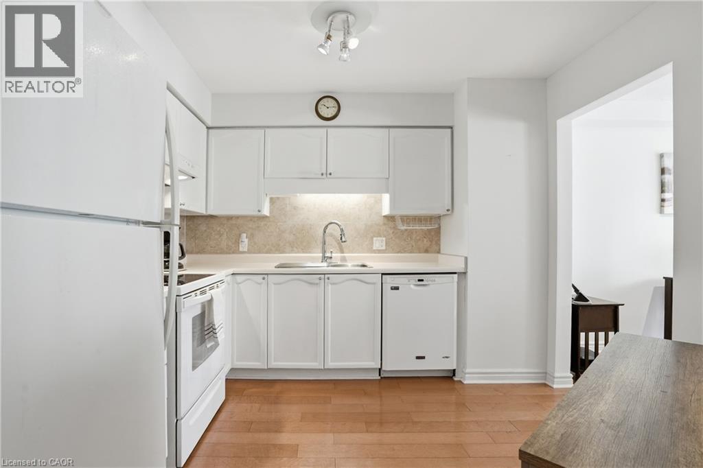 53 Myrtle Avenue, St. Catharines, Ontario  L2M 5W2 - Photo 7 - 40813763