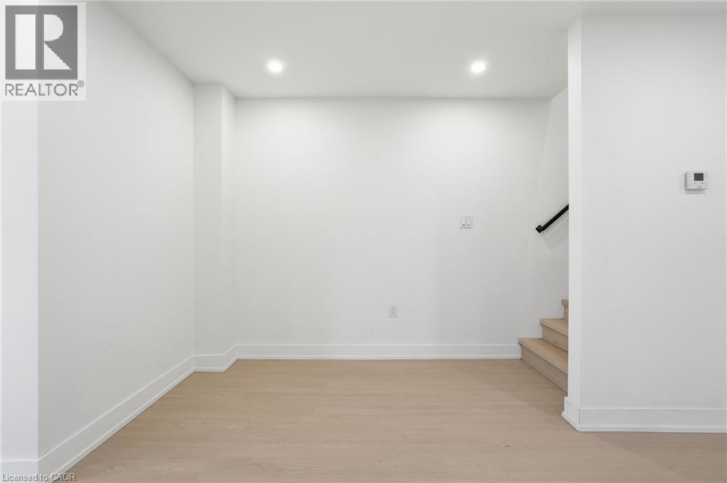 1278 Main Street E, Hamilton, Ontario  L8K 1A9 - Photo 17 - 40809405