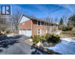 36 MAPLE HILL Drive, Kitchener, Ontario