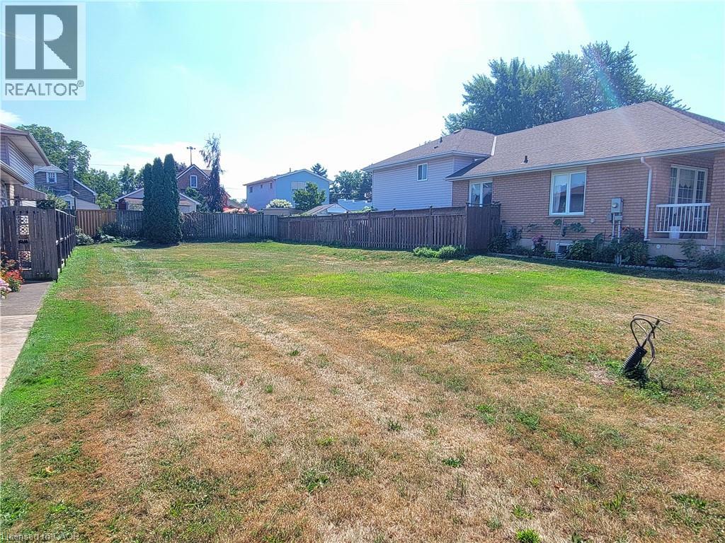 6554 Harper Drive, Niagara Falls, Ontario  L2E 7K6 - Photo 4 - 40812898