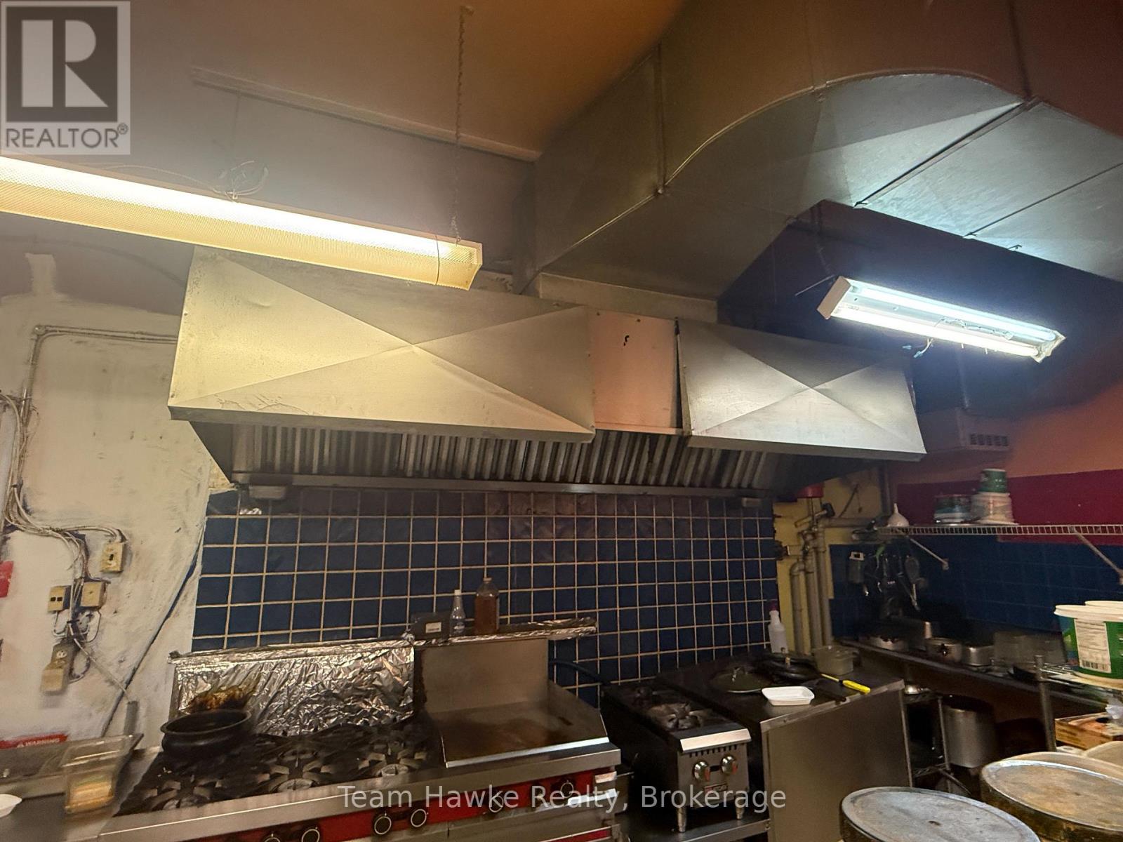 2 - 854 Yonge Street, Midland, Ontario  L4R 2E7 - Photo 9 - S12904802