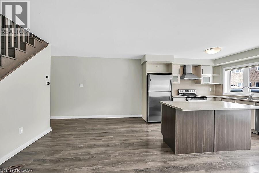 457 Queen Mary Drive, Brampton, Ontario  L7A 4L2 - Photo 11 - 40813897