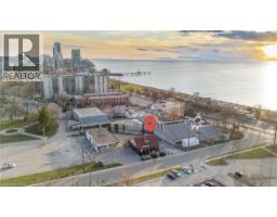 431 BROCK Avenue, Burlington, Ontario