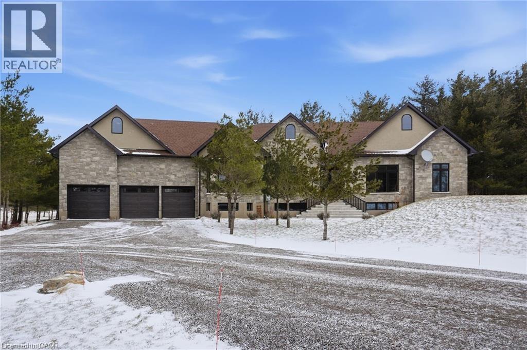 986 Highway 8, Hamilton, Ontario  L9H 5E1 - Photo 2 - 40813291