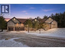 986 HIGHWAY 8, Hamilton, Ontario