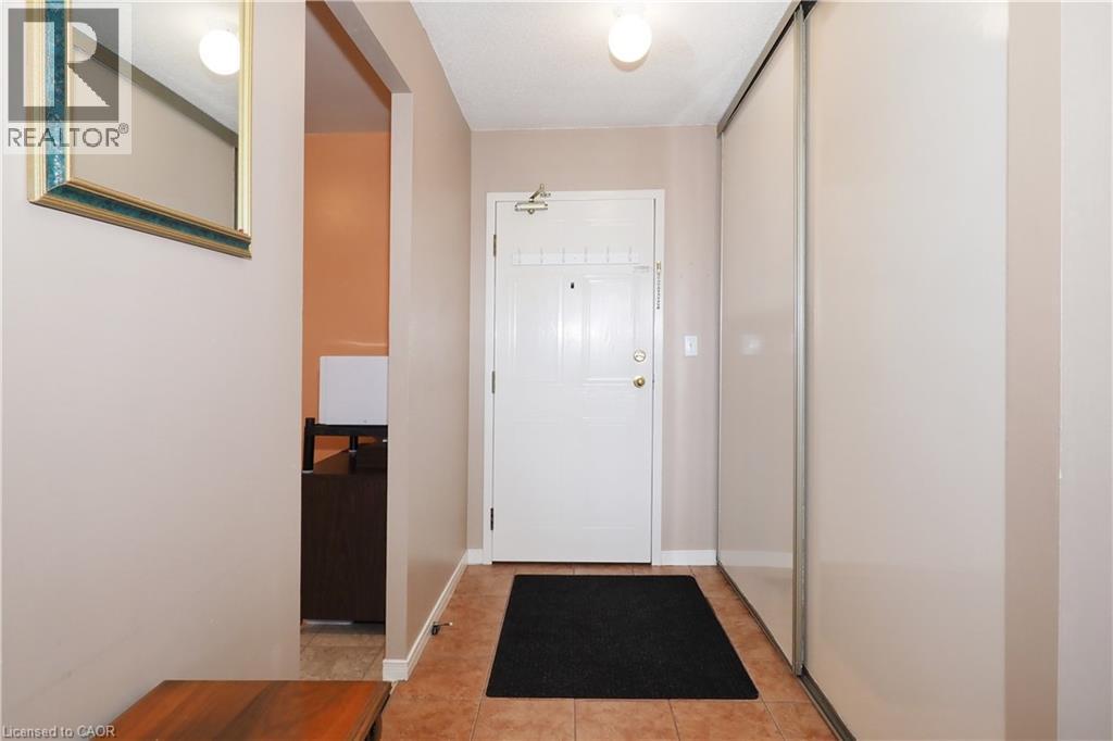 18 Holborn Court Unit# 502, Kitchener, Ontario  N2A 4A1 - Photo 8 - 40814111